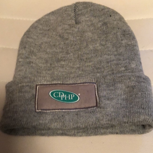 NWOT Like new gray beanie winter hat never worn 100% acrylic - Picture 5 of 5